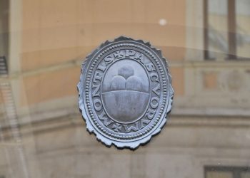 How Italy’s MPS went from near collapse to bid for revered merchant bank