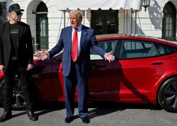 Democrats begin to embrace Musk amid Trump spat after party railed against him as a ‘dictator’