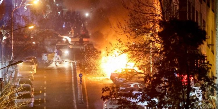 Armed militias fire heavy machine guns through Tehran streets in deadly night attacks